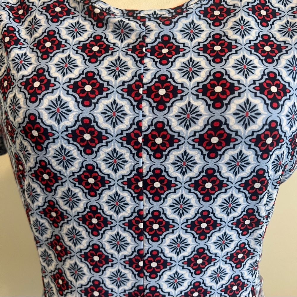 Roz & Ali Diamond Pattern Blouse - Black, red  and White - Picture 5 of 7